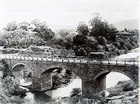 PHOTO-FORT BEAUFORT Victoria Bridge and wagon